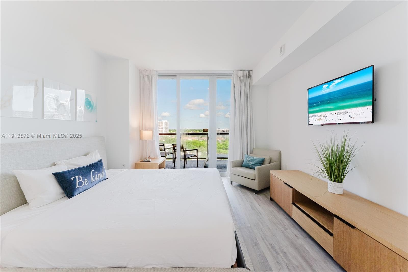 2602 E Hallandale Beach Blvd # R1206, Hallandale Beach FL 33009 photo 4