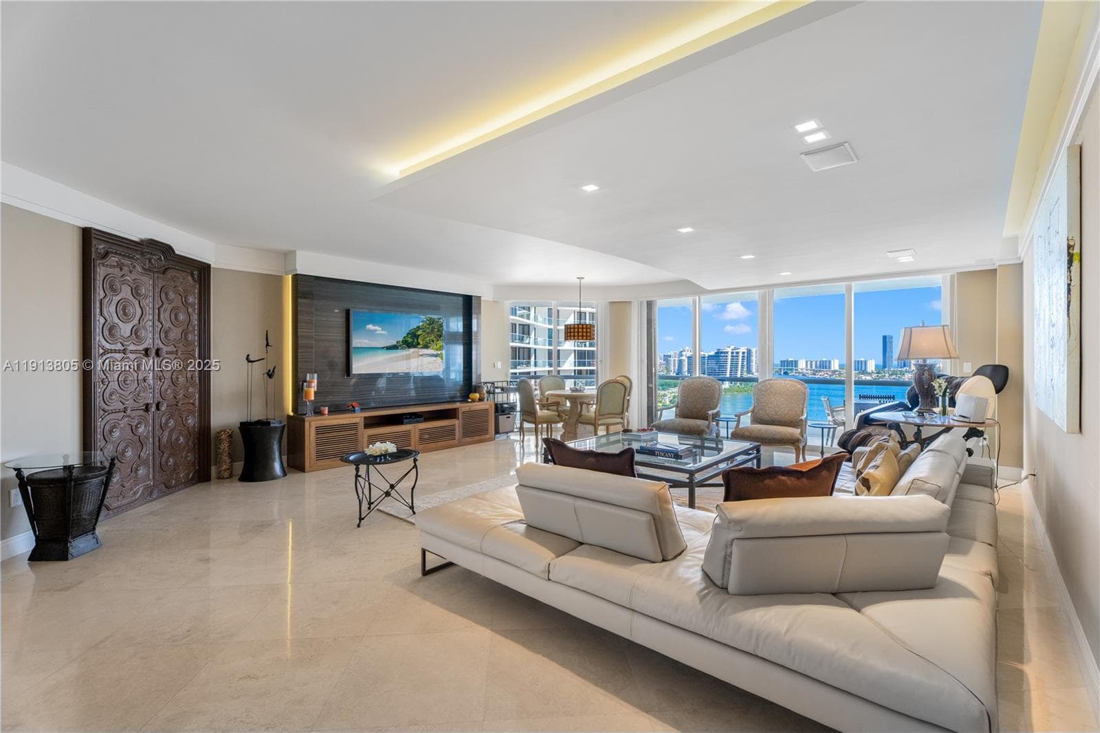 2600 Island Blvd # 1605, Aventura FL 33160 photo 2