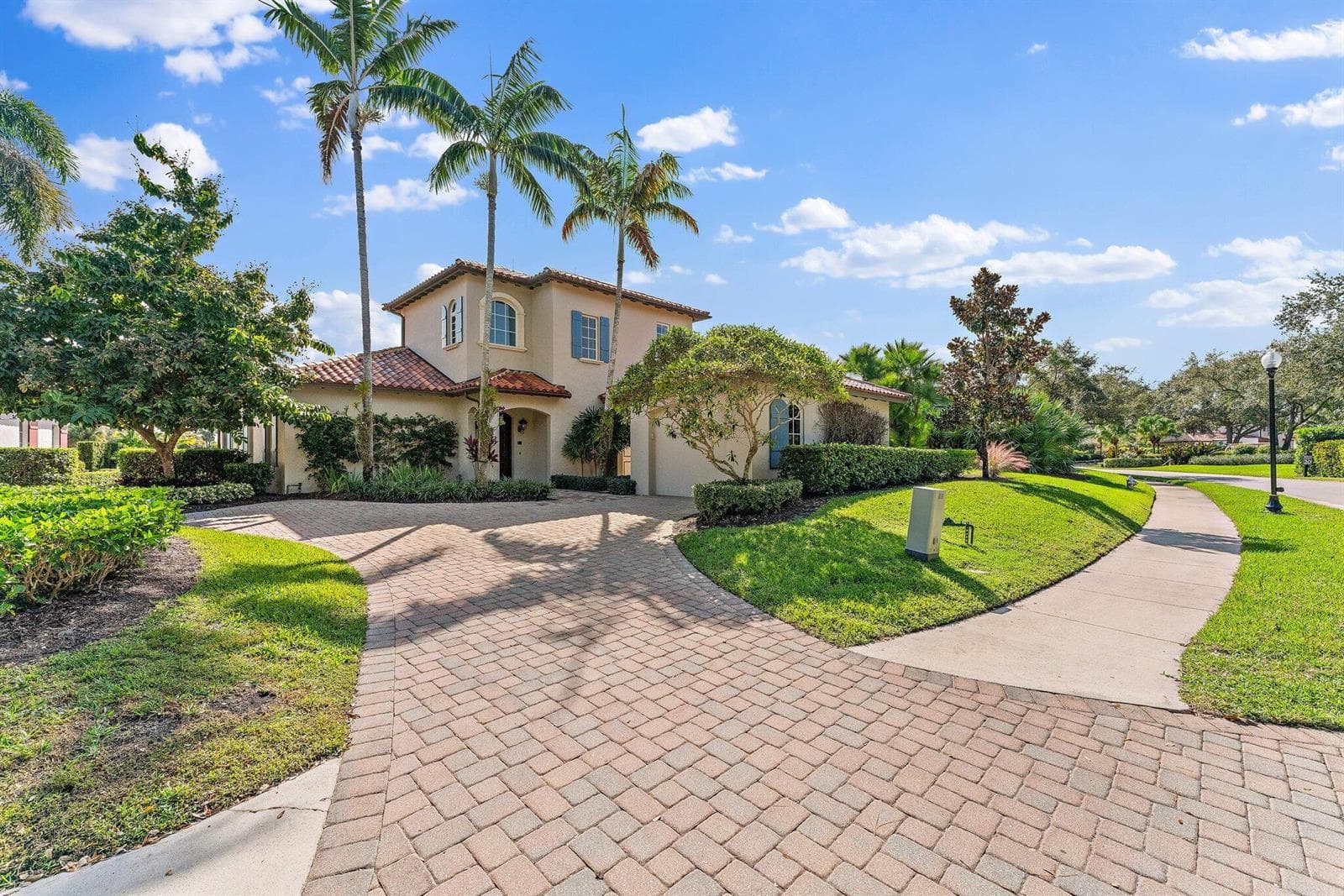 611 White Pelican Way, Jupiter FL 33477 photo 2