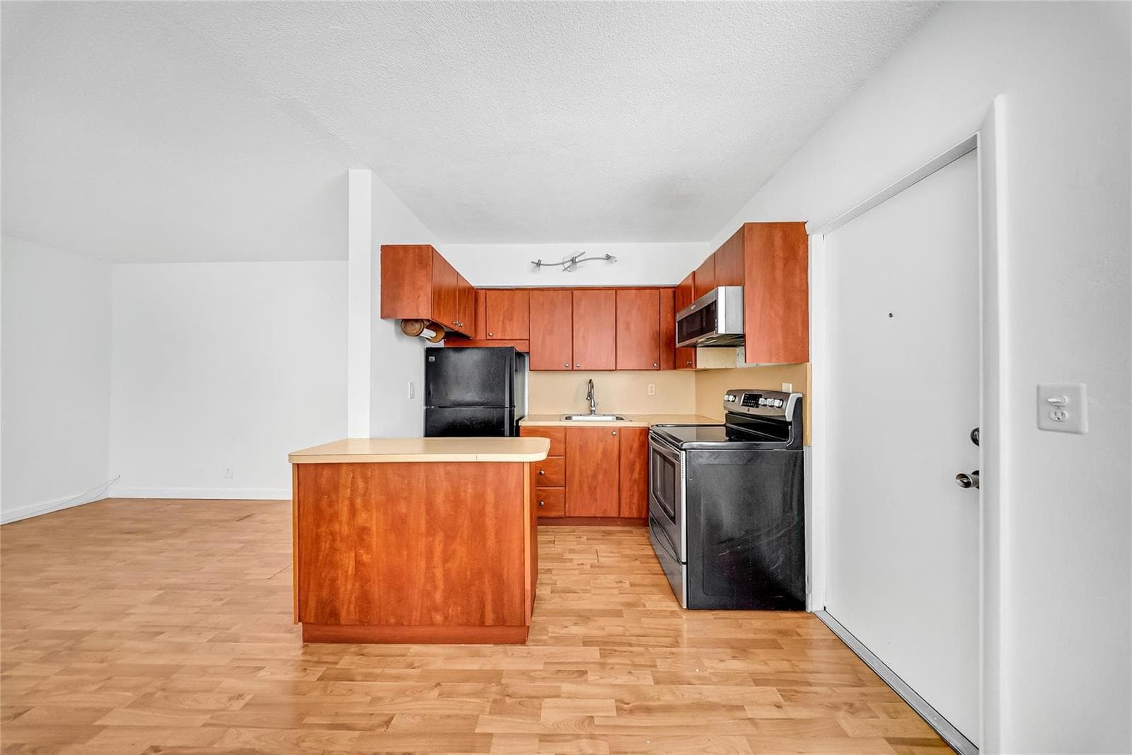 3525 Tyler Street # 9, Hollywood FL 33021 photo 4