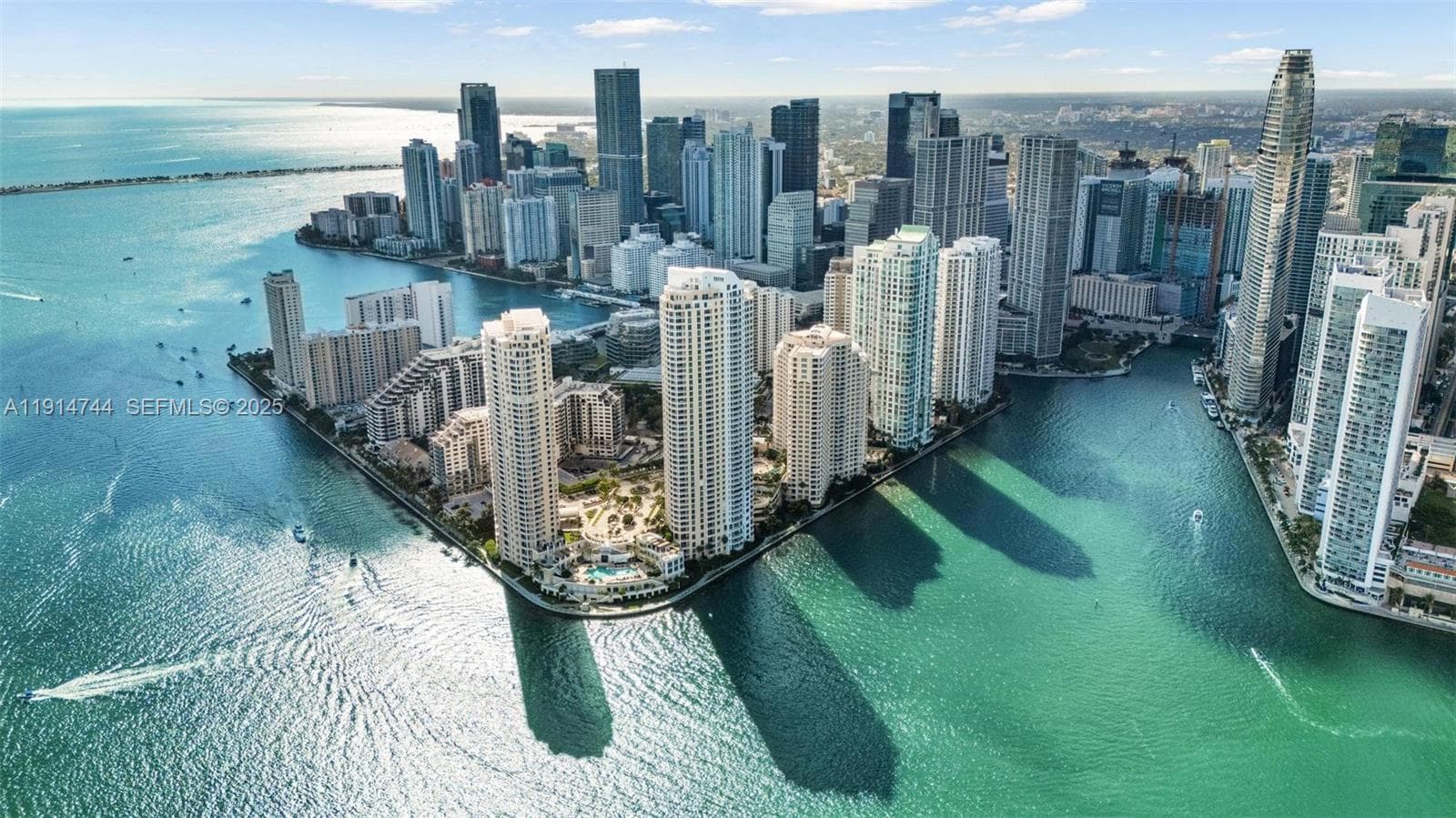 900 Brickell Key Blvd # 1403, Miami FL 33131 photo 4