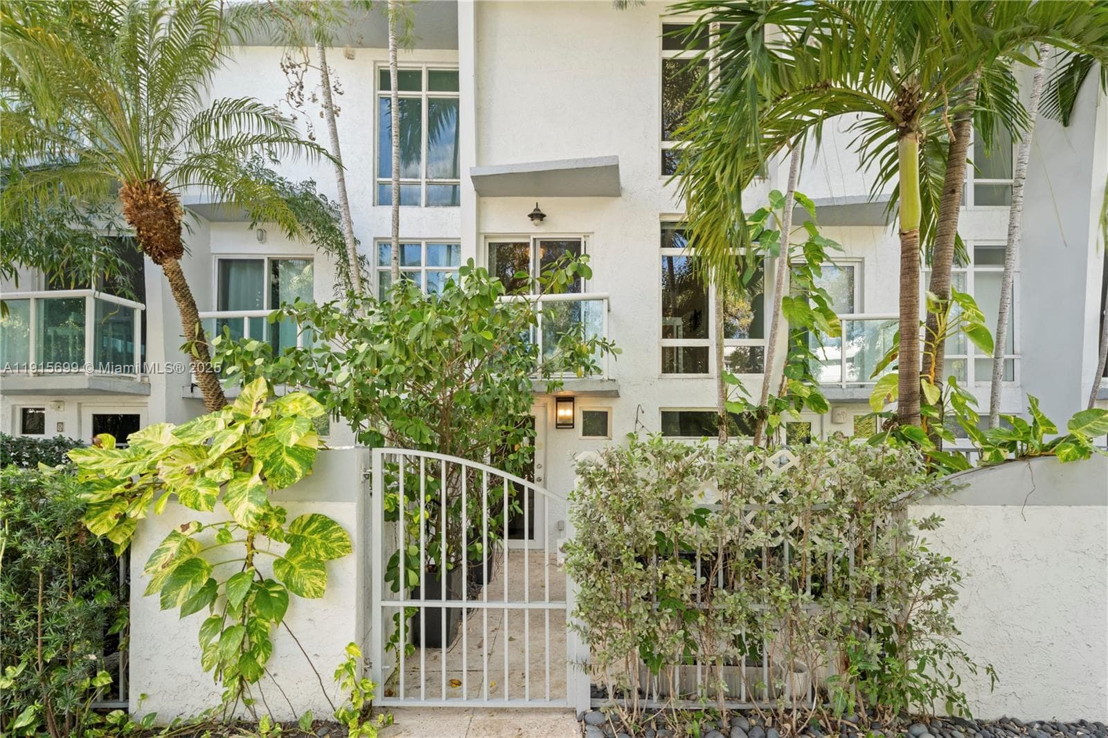 1853 Jefferson Ave # 6, Miami Beach FL 33139 photo 2