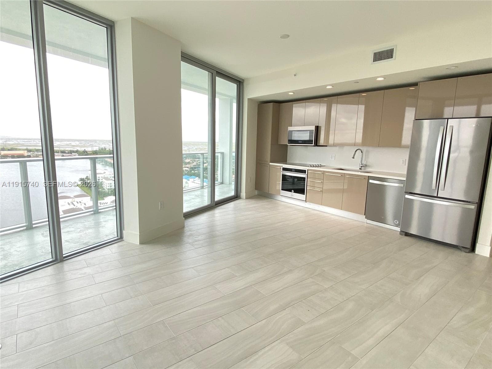 2000 Metropica Way # 2104, Sunrise FL 33323 photo 2