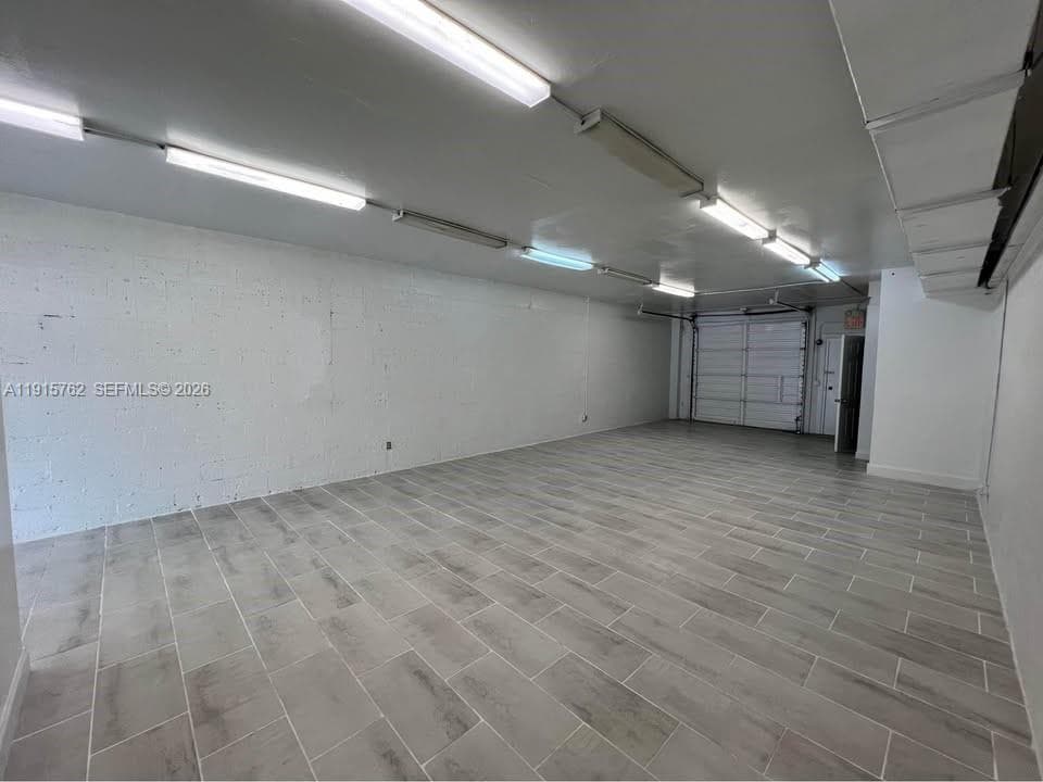 1812 N Dixie Hwy, Hollywood FL 33020 photo 2