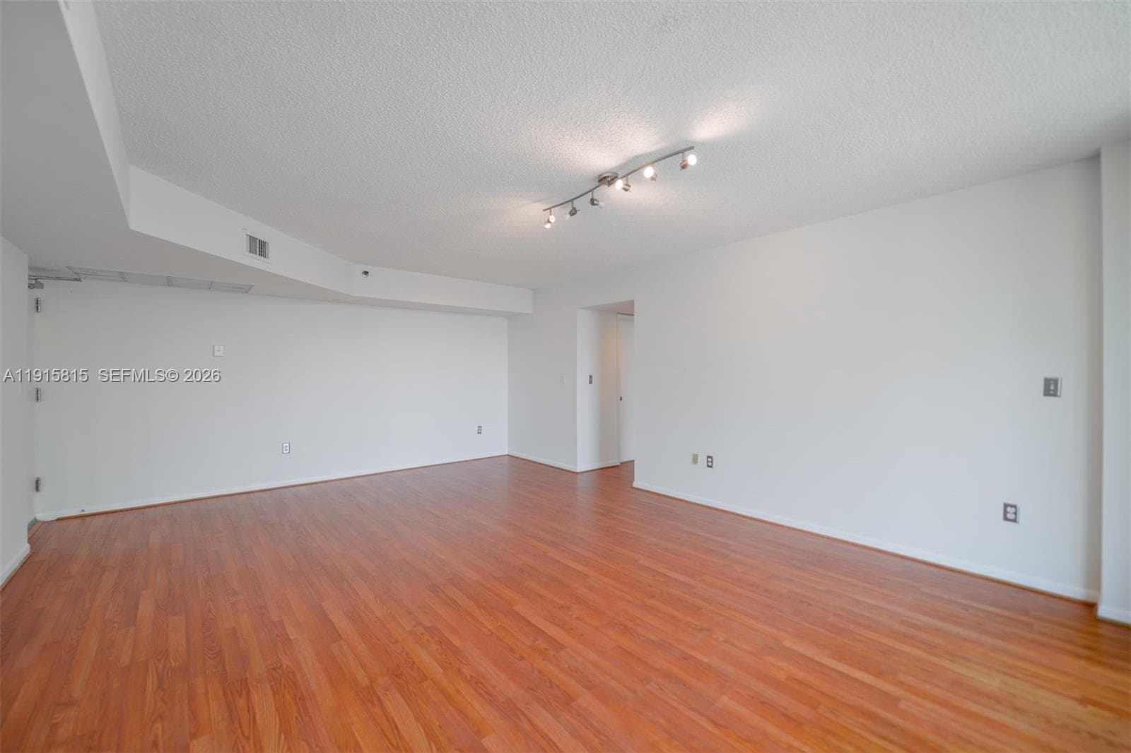 5900 Collins Ave # 506, Miami Beach FL 33140 photo 4