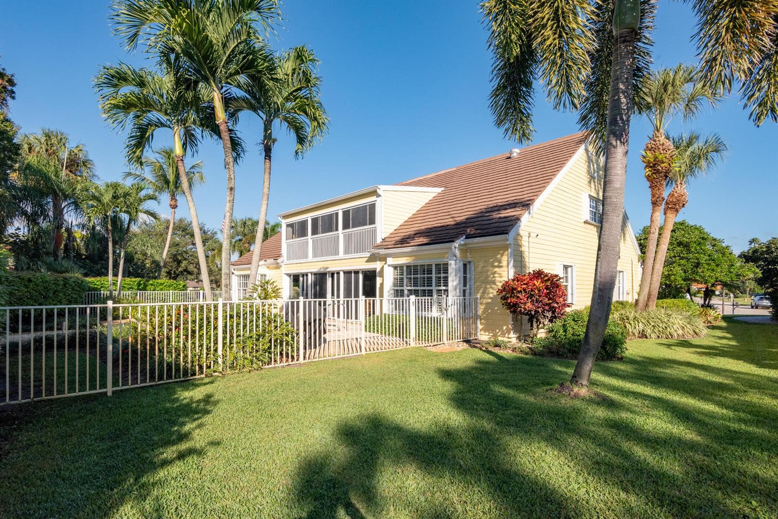 3360 SE Golf Trail, Stuart FL 34997 photo 3