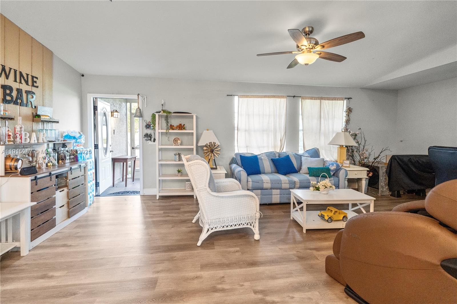 302 Floyd ave S, Naples FL 33976 photo 4