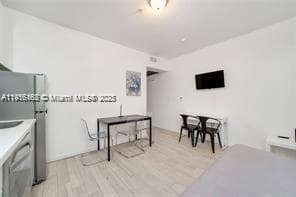 820 15th St # 104, Miami Beach FL 33139 photo 4