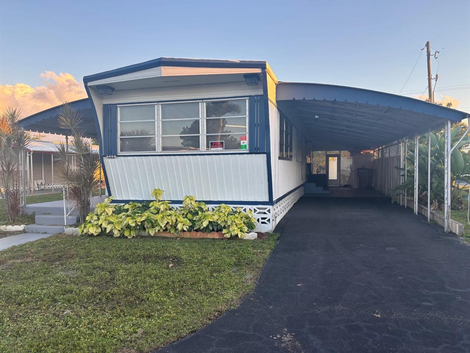 562 NE 47th St, Lot 393, Deerfield Beach FL 33064