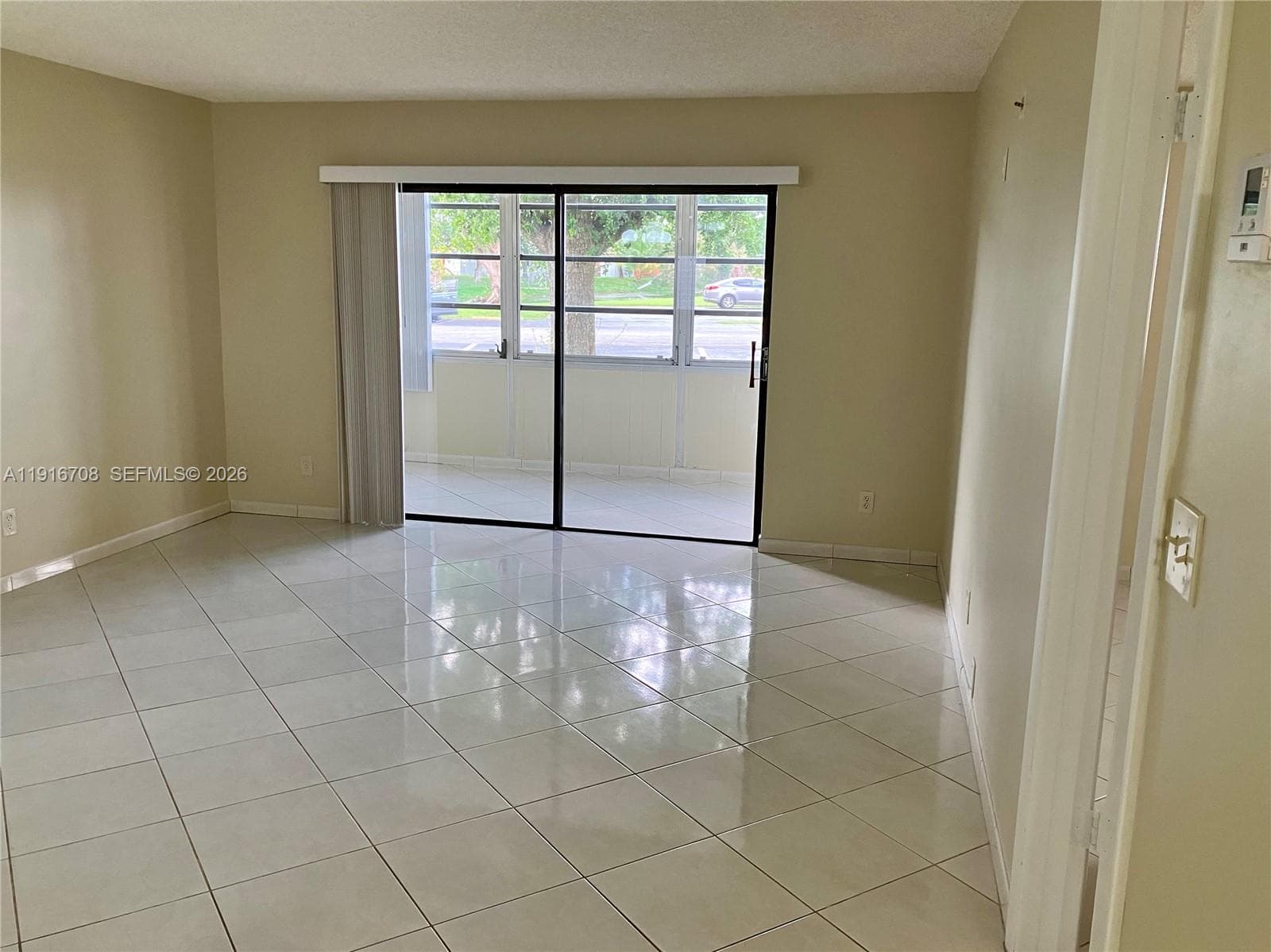 4270 NW 40th St # 103, Lauderdale Lakes FL 33319 photo 3