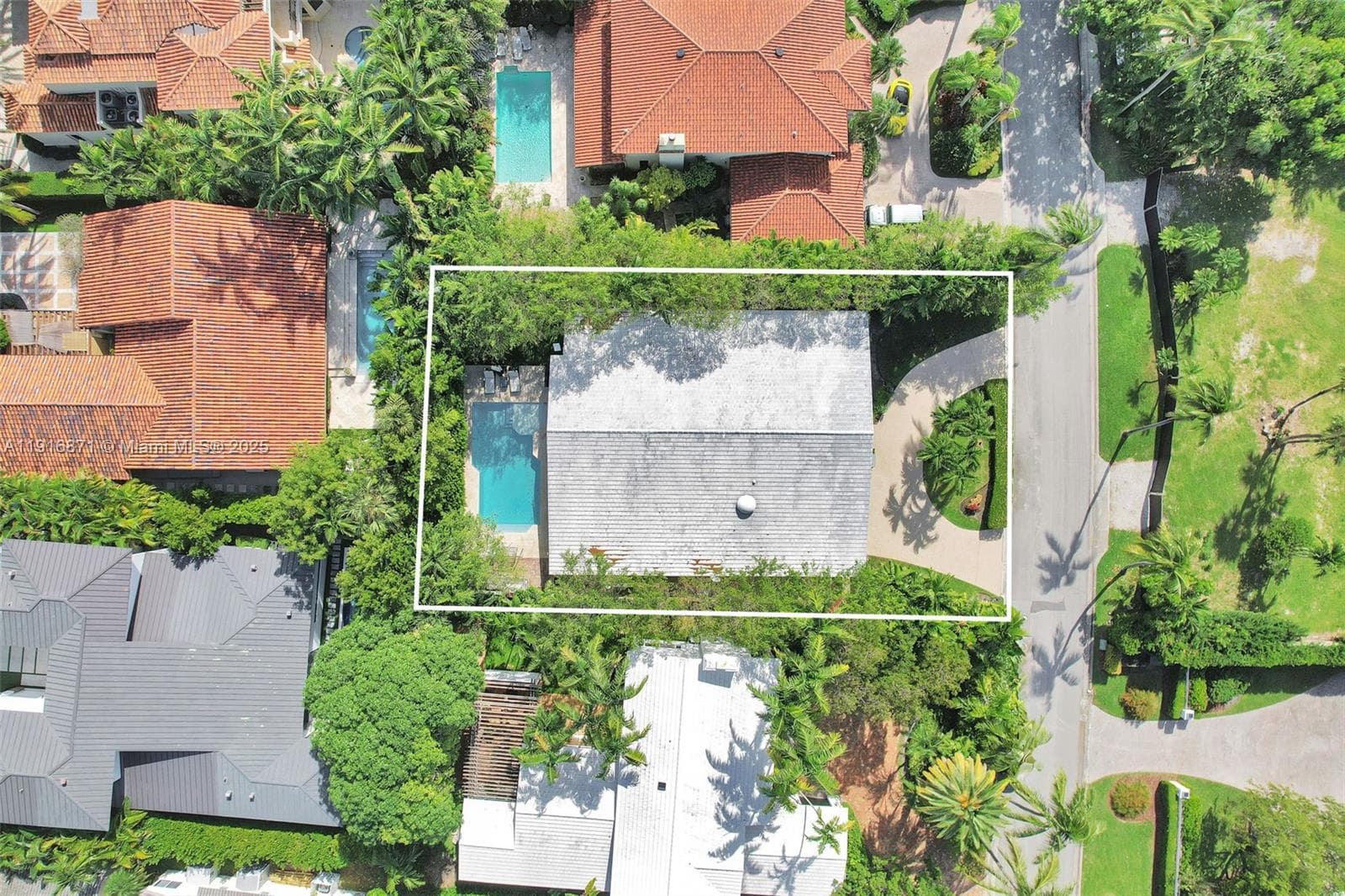 145 Bal Bay Dr, Bal Harbour FL 33154 photo 3