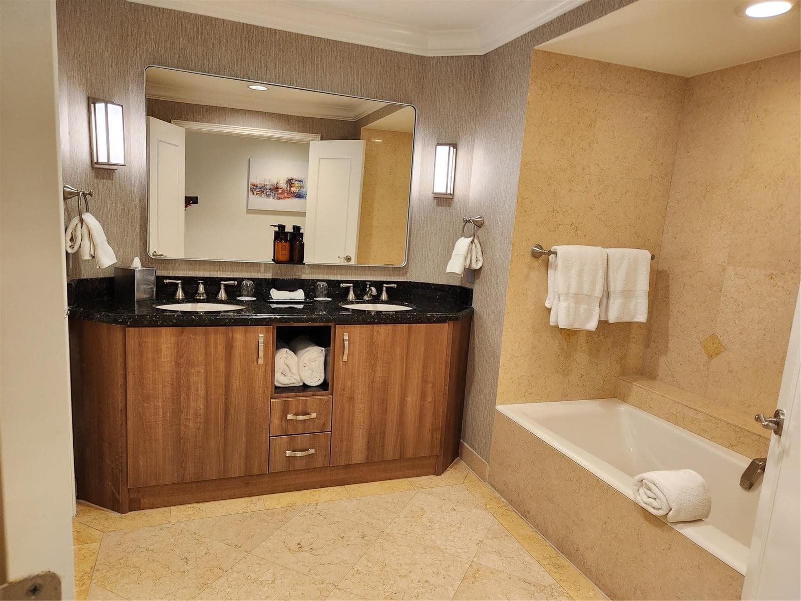 601 N Ft Lauderdale Bch Boulevard # 1116, Fort Lauderdale FL 33304 photo 5