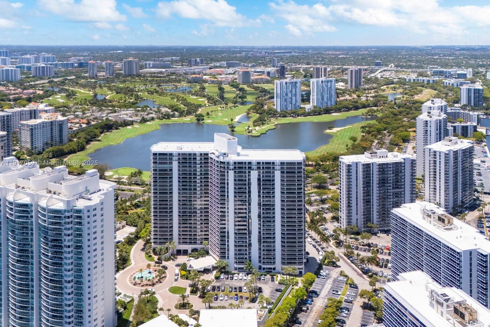 20281 E Country Club Dr # 1009, Aventura FL 33180 photo 2
