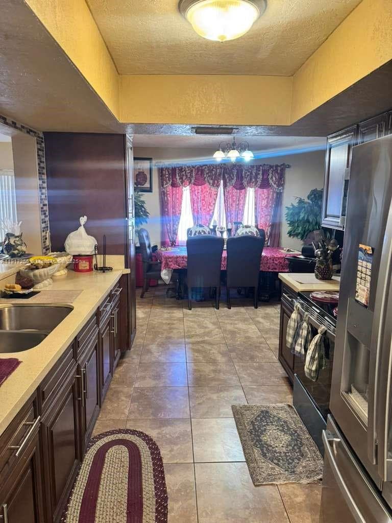 820 SW 49th Ter, Margate FL 33068 photo 5