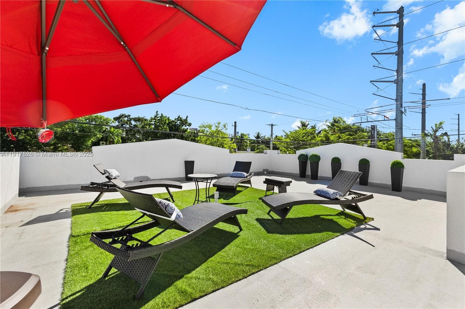 305 NW 58th St, Miami FL 33127 photo 5