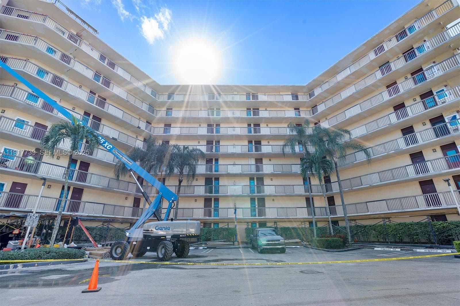 3101 N Country Club Dr # 504, Aventura FL 33180 photo 2