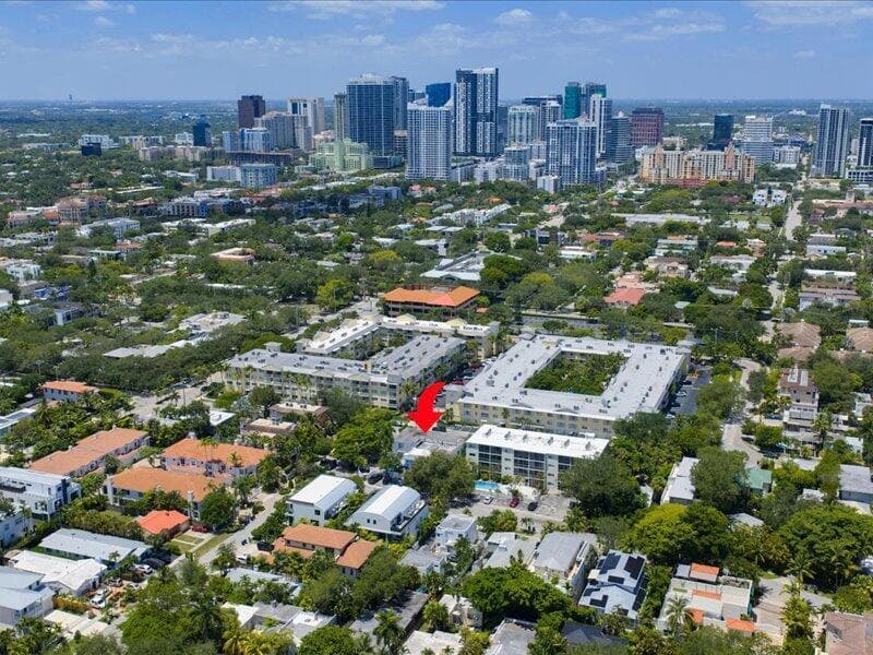 105 NE 16th Terrace, Fort Lauderdale FL 33301 photo 4