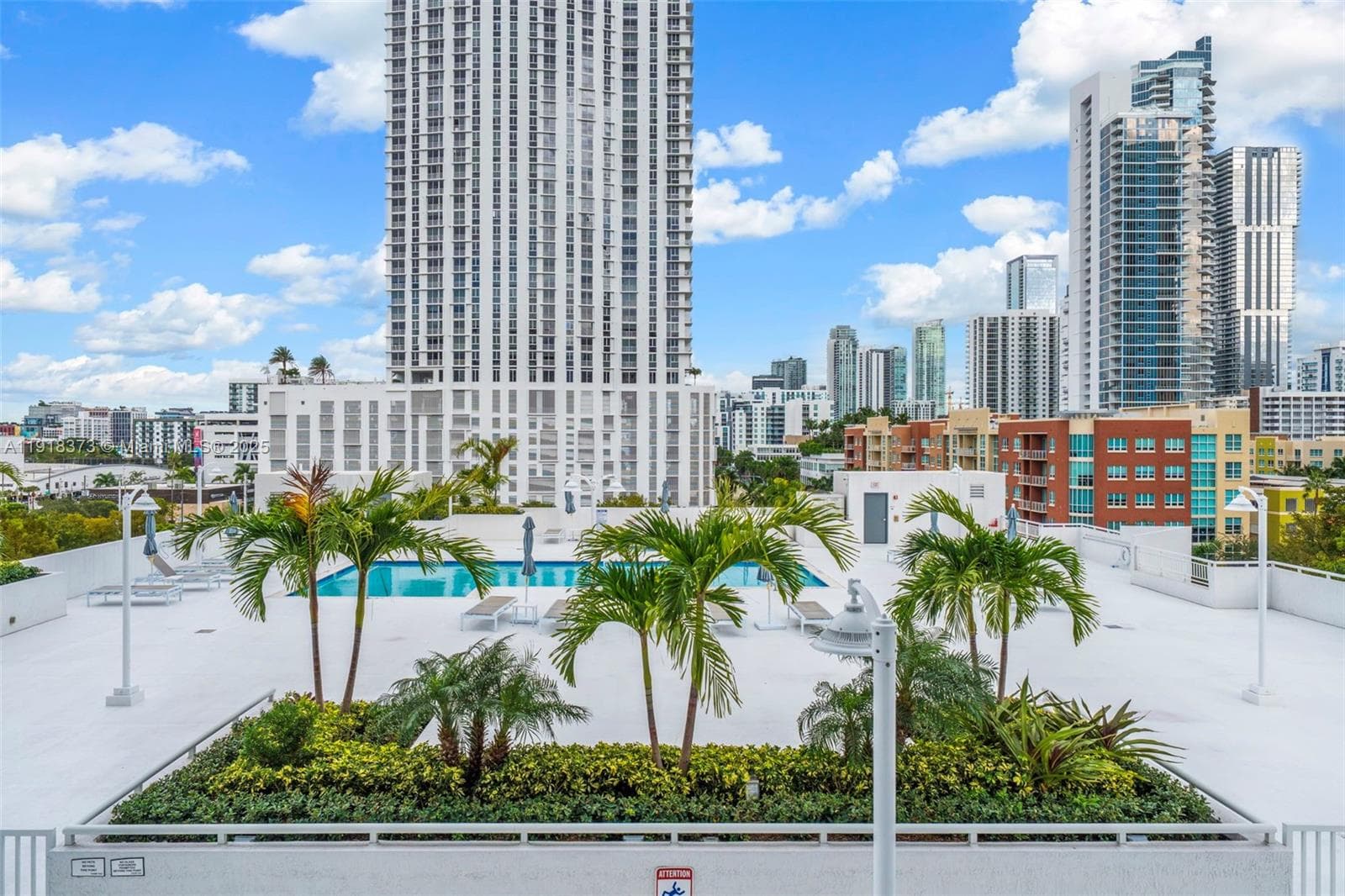 275 NE 18th St # 708, Miami, FL 33132 photo 3