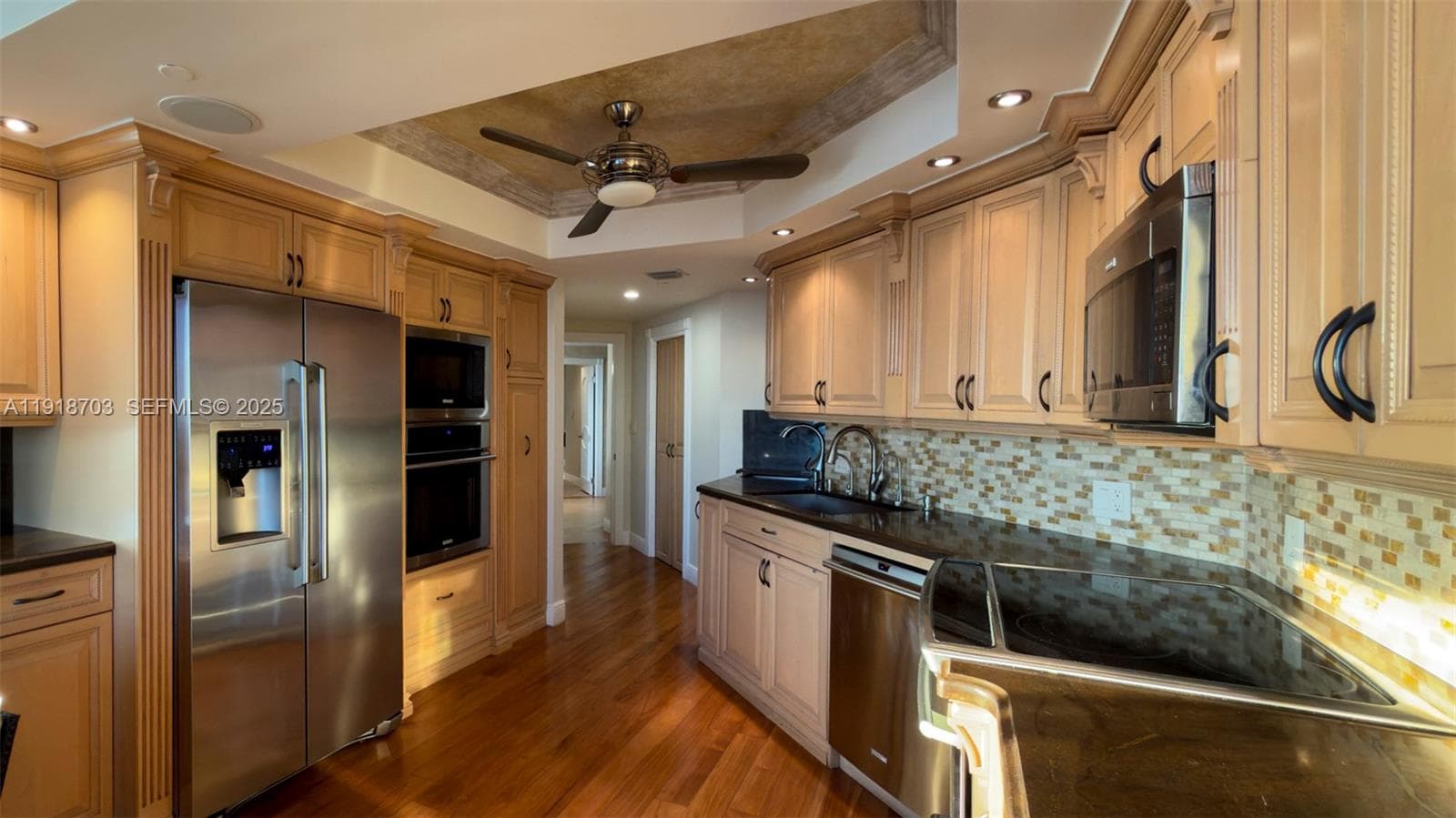 2000 Island Blvd # 3004, Aventura FL 33160 photo 5