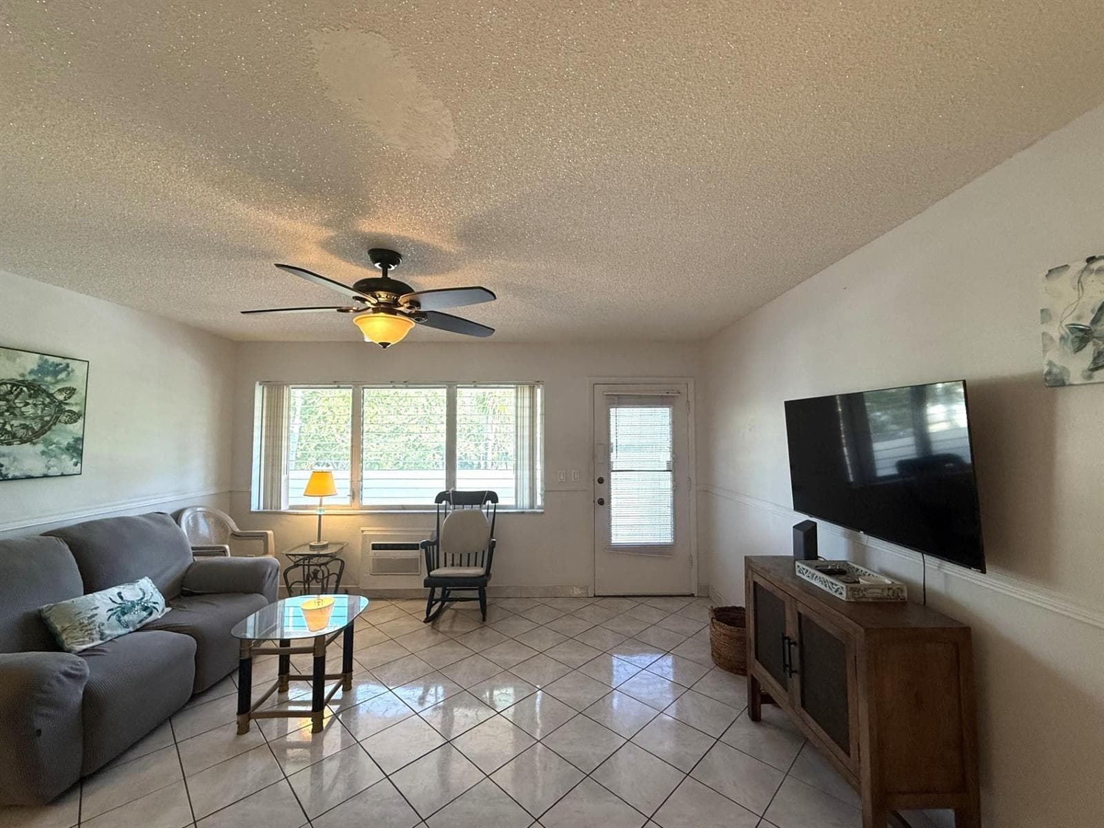900 SW 10th Terrace, Hallandale Beach FL 33009 photo 3