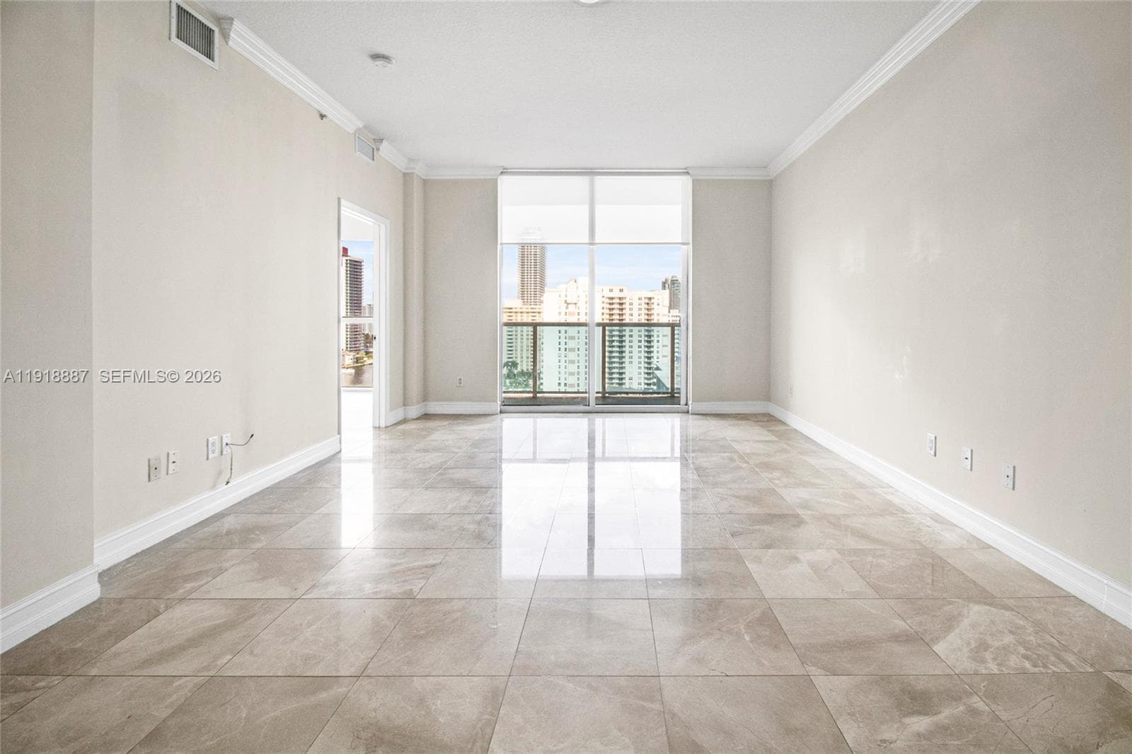 1945 S Ocean Dr # 1410, Hallandale Beach FL 33009 photo 4