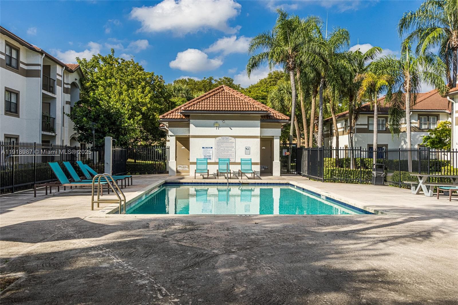 650 S Park Rd # 5, Hollywood FL 33021 photo 5