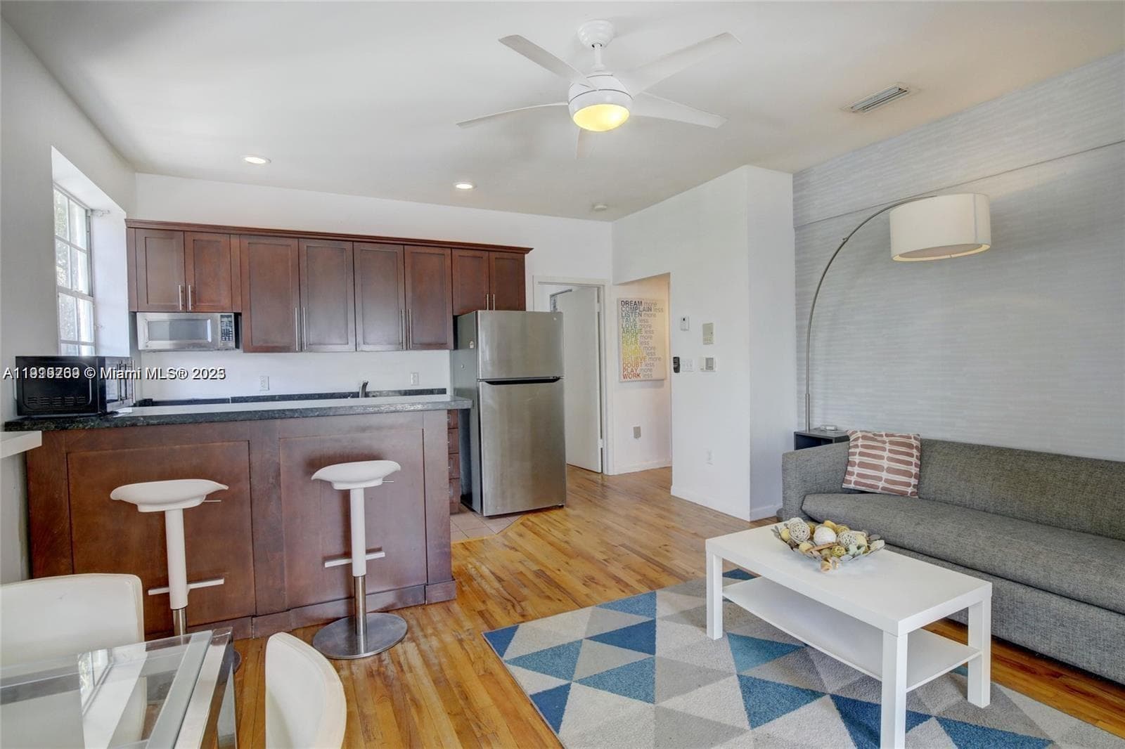 1127 Euclid Ave # 206, Miami Beach FL 33139 photo 4