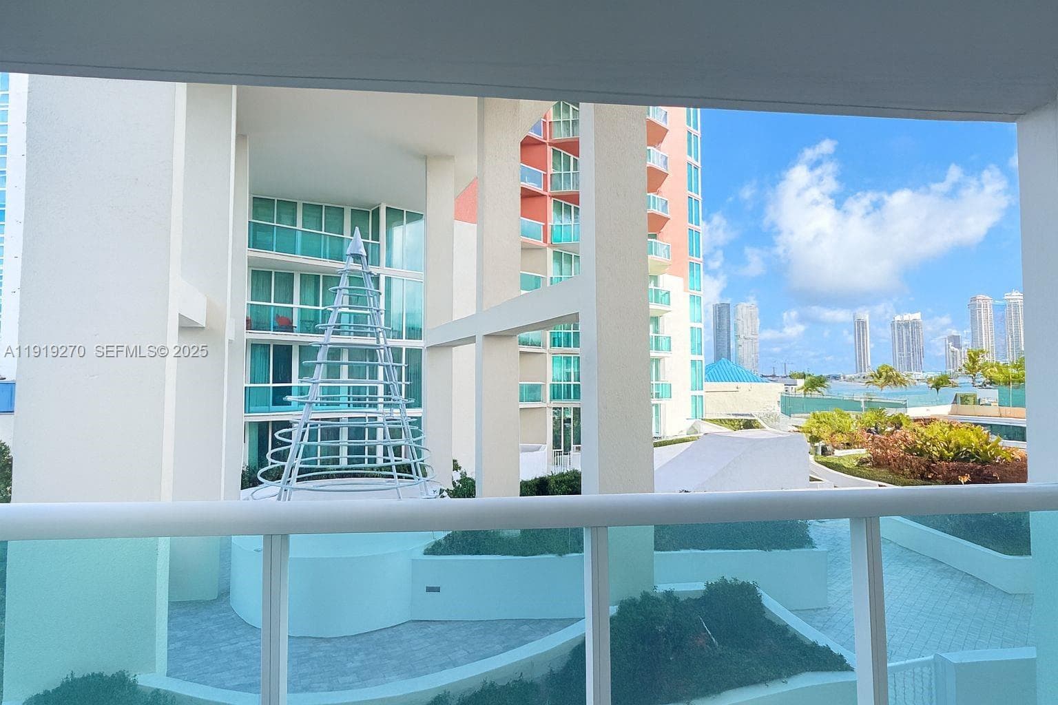 3370 Hidden Bay Dr # 511, Aventura FL 33180