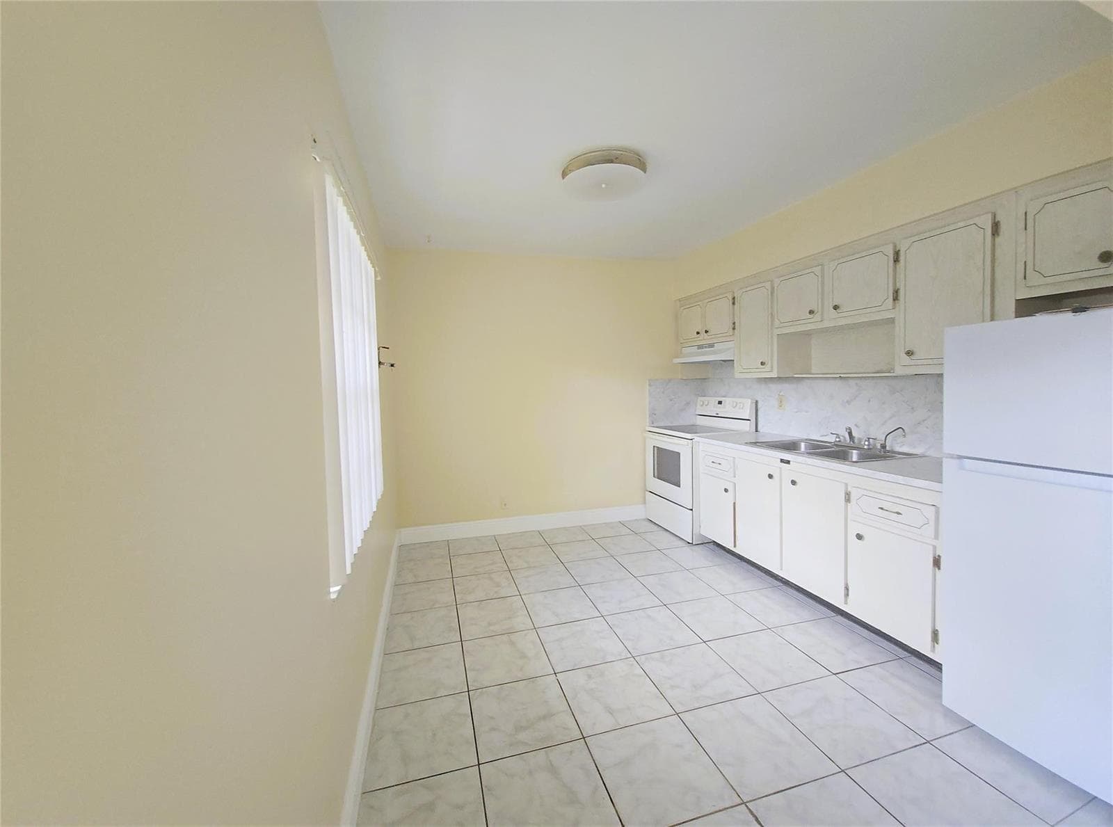 3980 NW 30th Terrace, Lauderdale Lakes FL 33309 photo 3