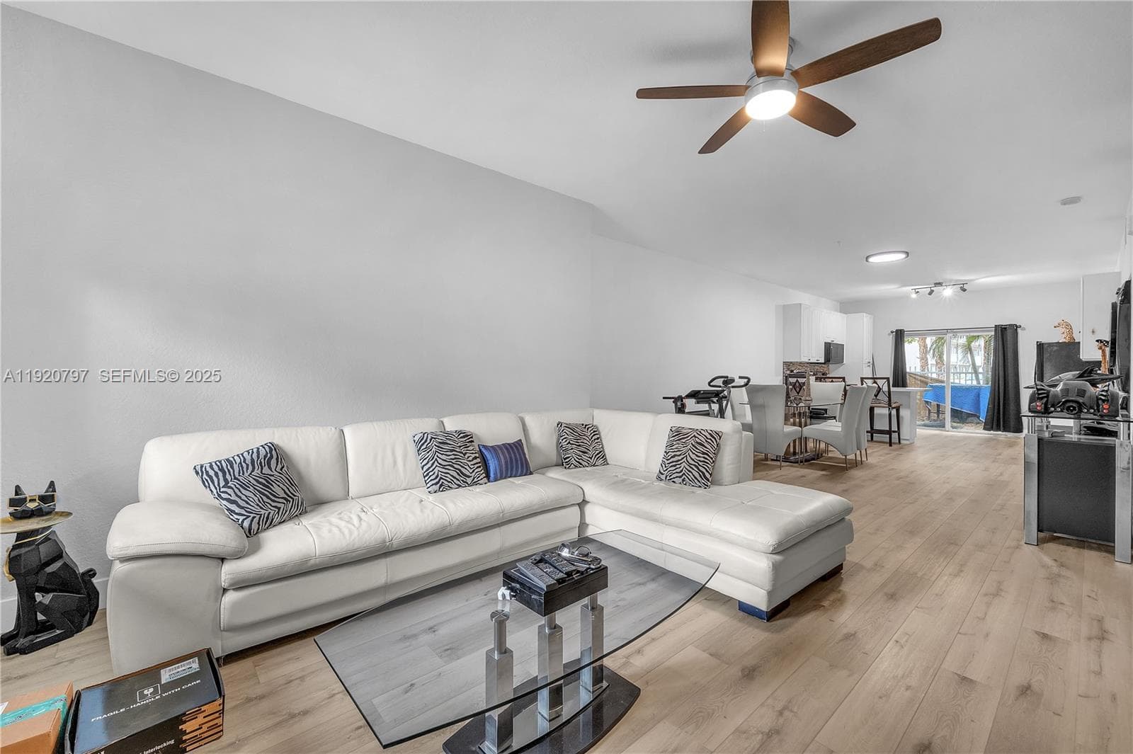 4950 Washington St # 1, Hollywood FL 33021 photo 3