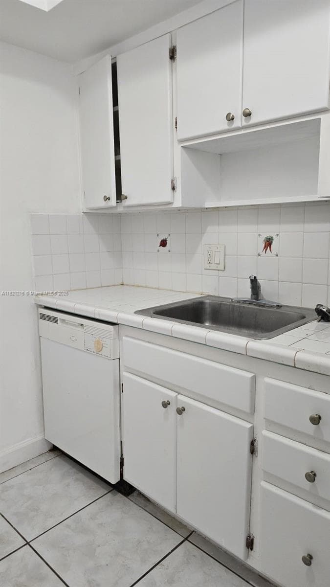 1885 NE 121st St # 17, North Miami FL 33181 photo 5