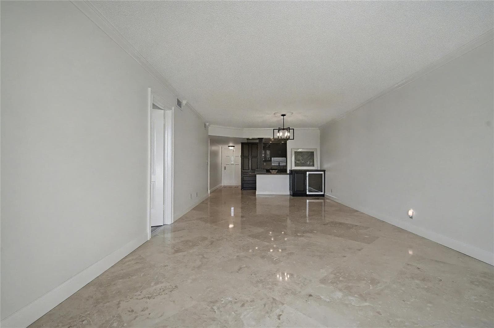 9320 S Hollybrook Lake Drive # 103, Pembroke Pines FL 33025 photo 2