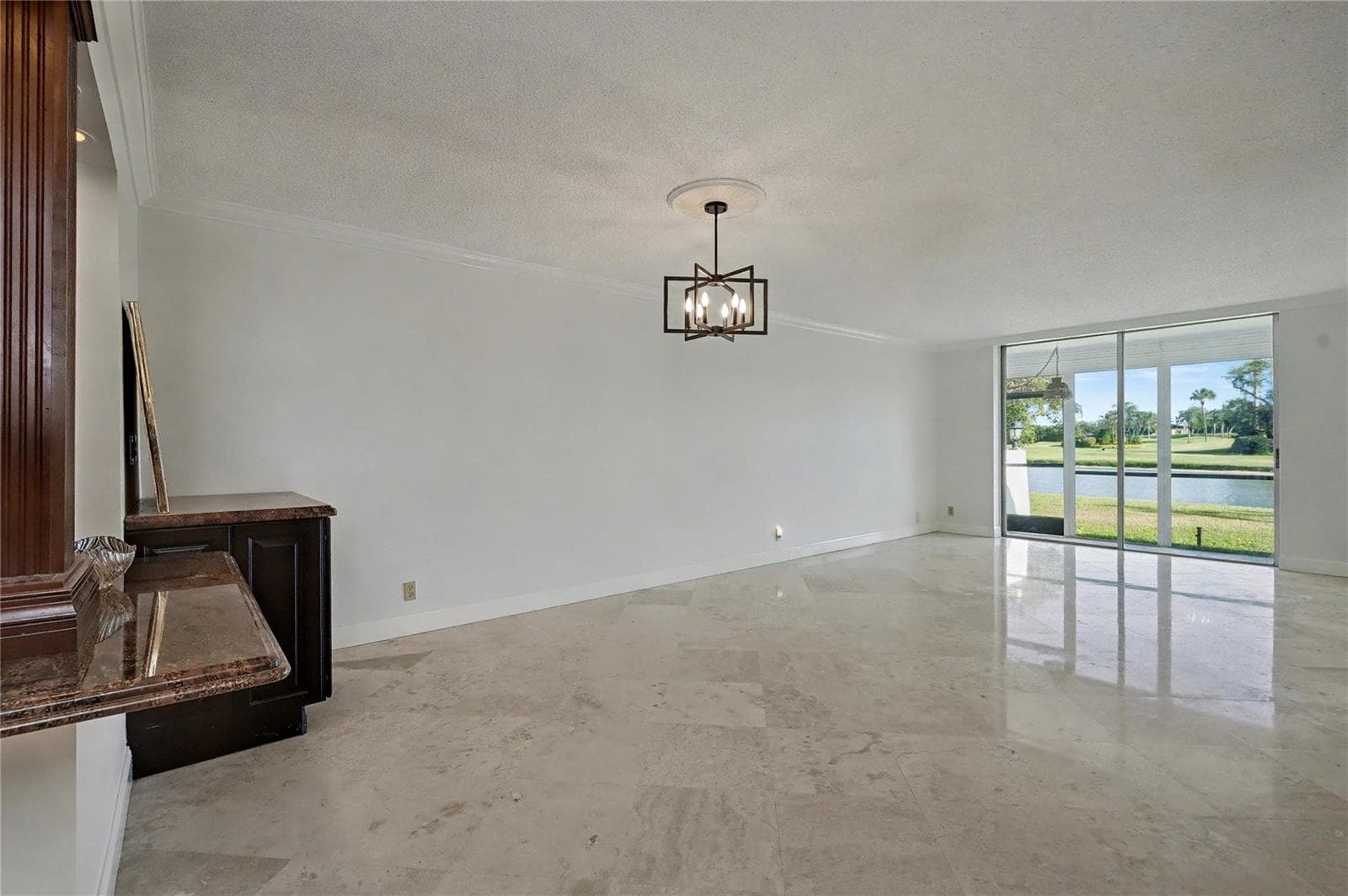 9320 S Hollybrook Lake Drive # 103, Pembroke Pines FL 33025 photo 3
