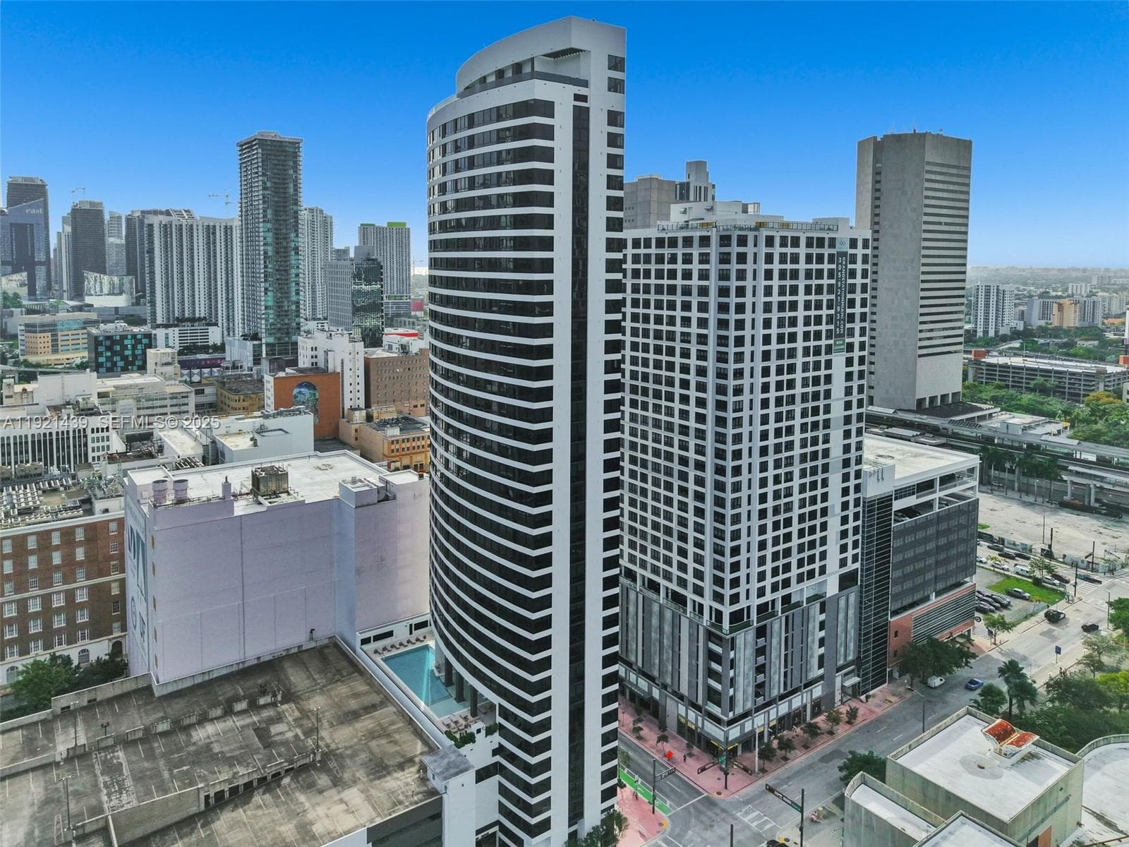 225 N Miami Avenue # 901, Miami FL 33128 photo 3