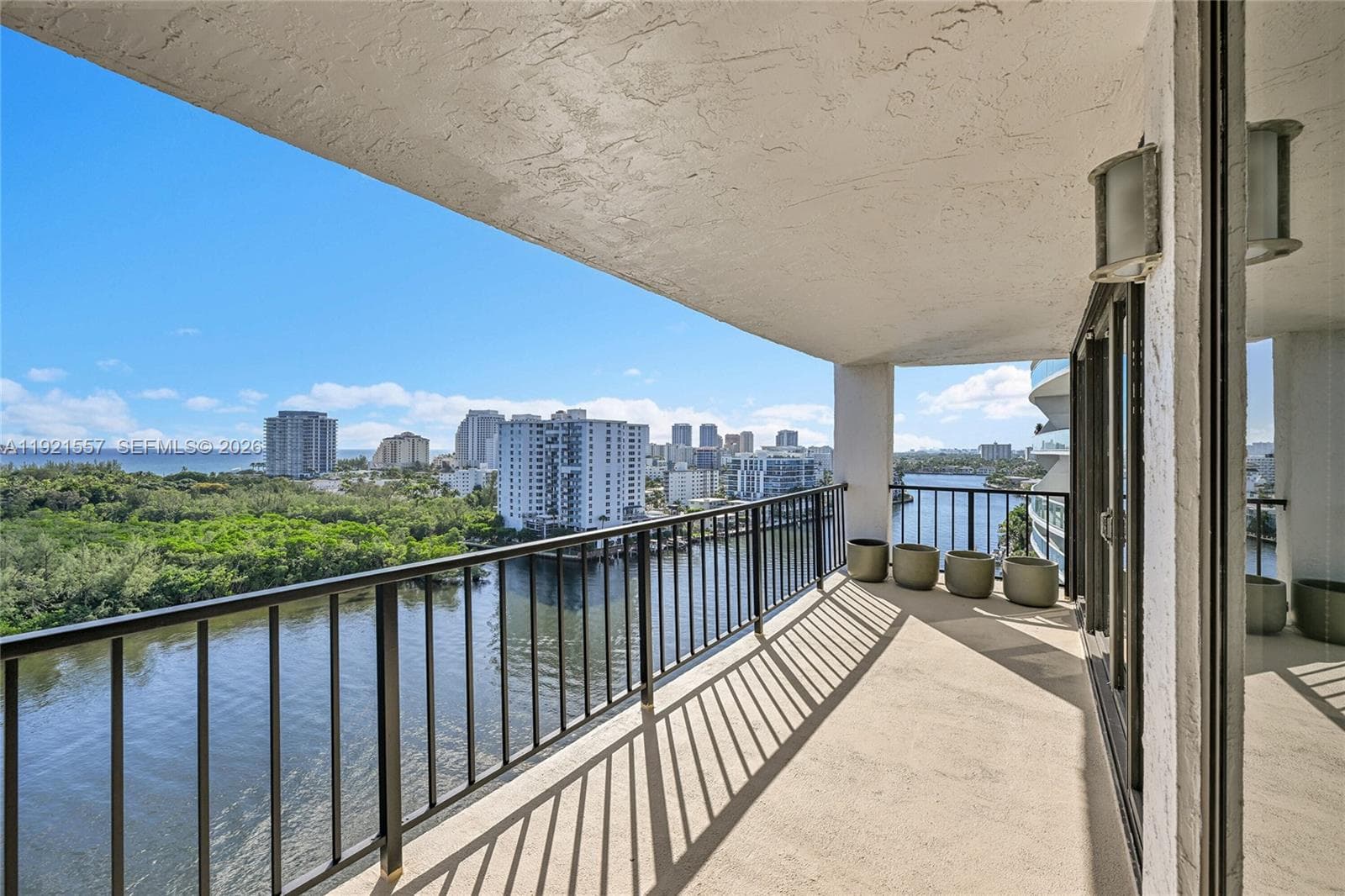 936 Intracoastal Dr # 15H, Fort Lauderdale FL 33304 photo 3