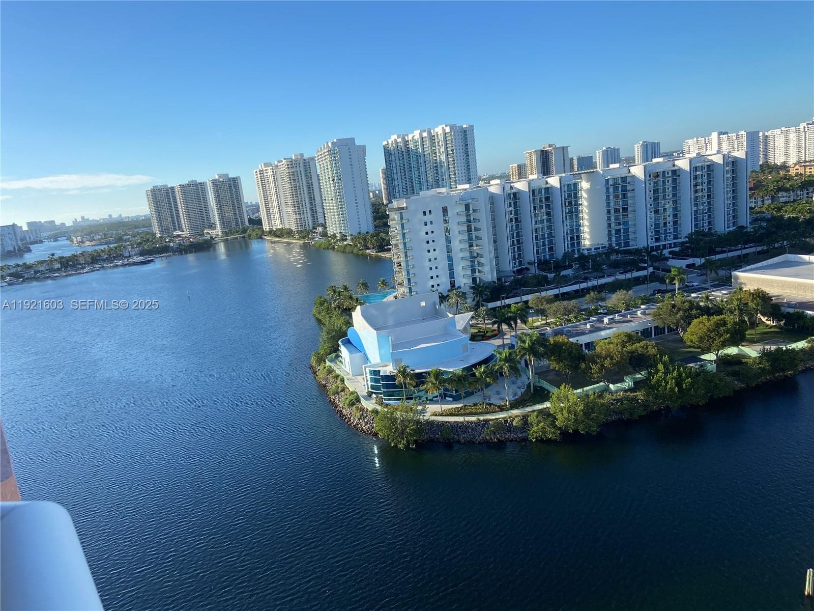 3370 Hidden Bay Dr # 1914, Aventura FL 33180 photo 2