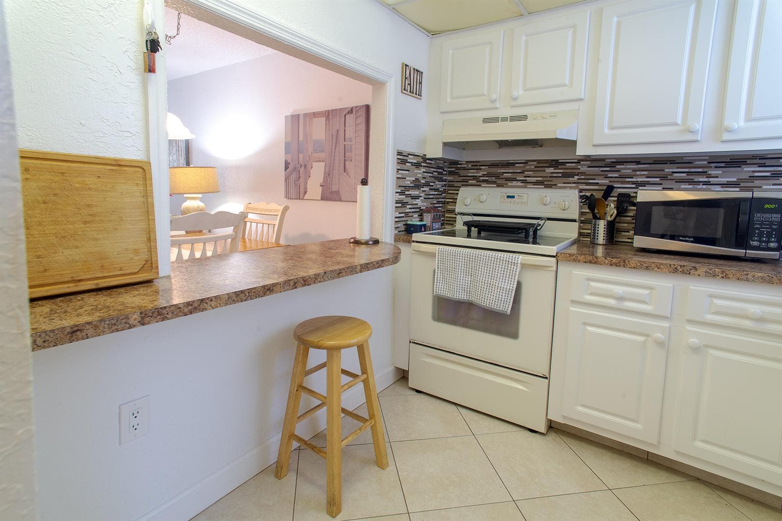 3091 E Sun Sunrise Lakes Drive E # 207, Sunrise FL 33322 photo 3