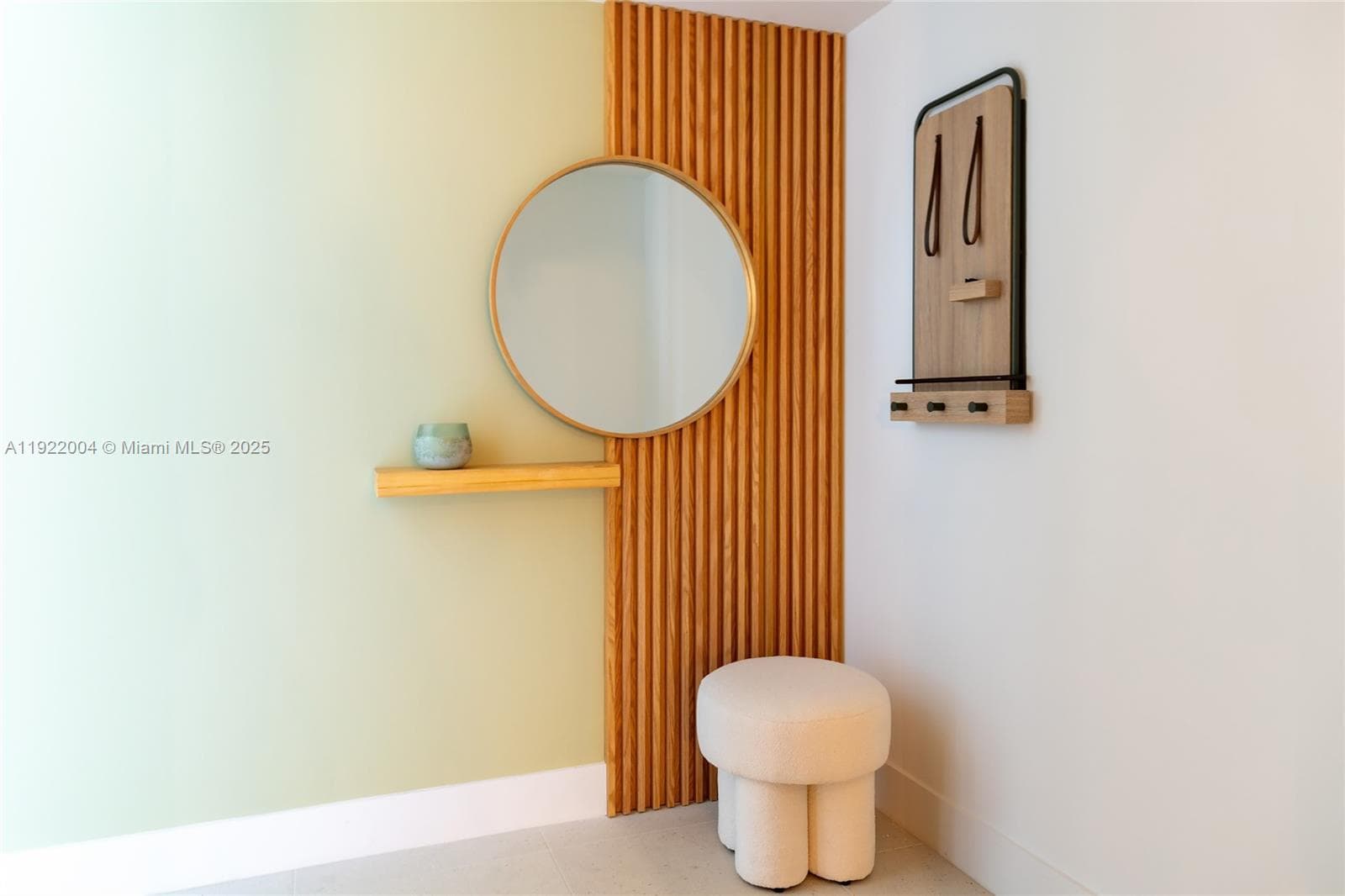 159 NE 6th St # 3002, Miami FL 33132 photo 3