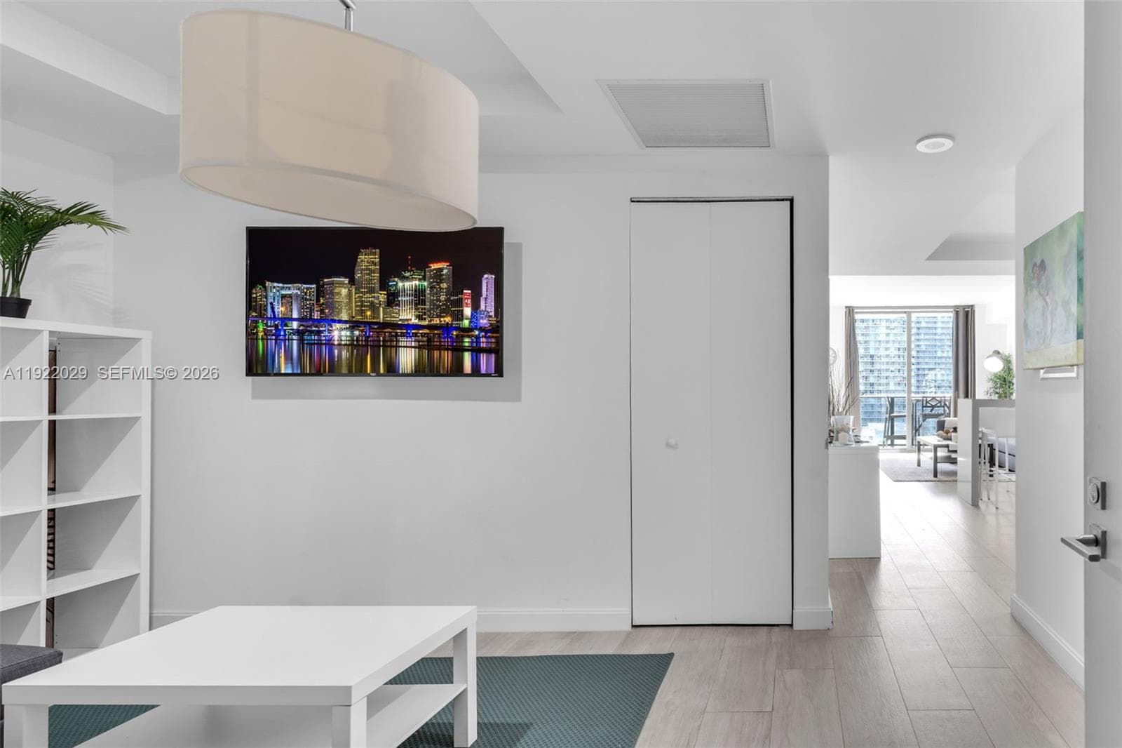 55 SW 9th St # 1705, Miami FL 33130 photo 4