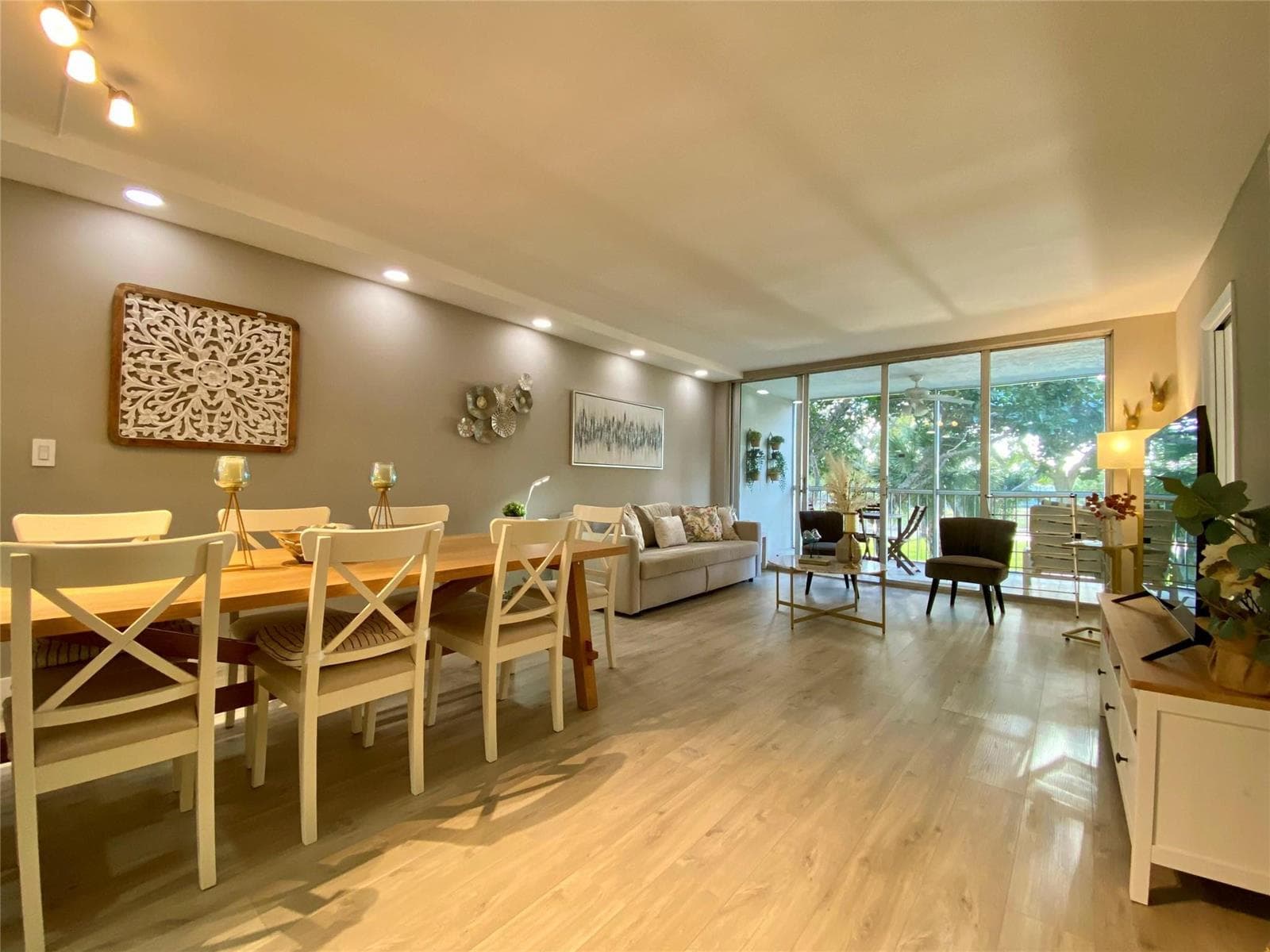 3010 N Course Drive # 209, Pompano Beach FL 33069 photo 3