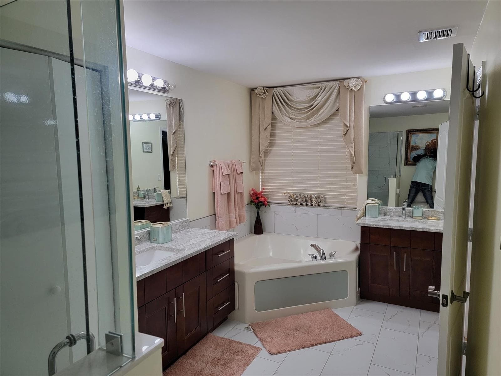 111 Berenger Walk, Royal Palm Beach FL 33414 photo 5