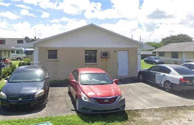 2416 NW 79th Ter, Miami FL 33147
