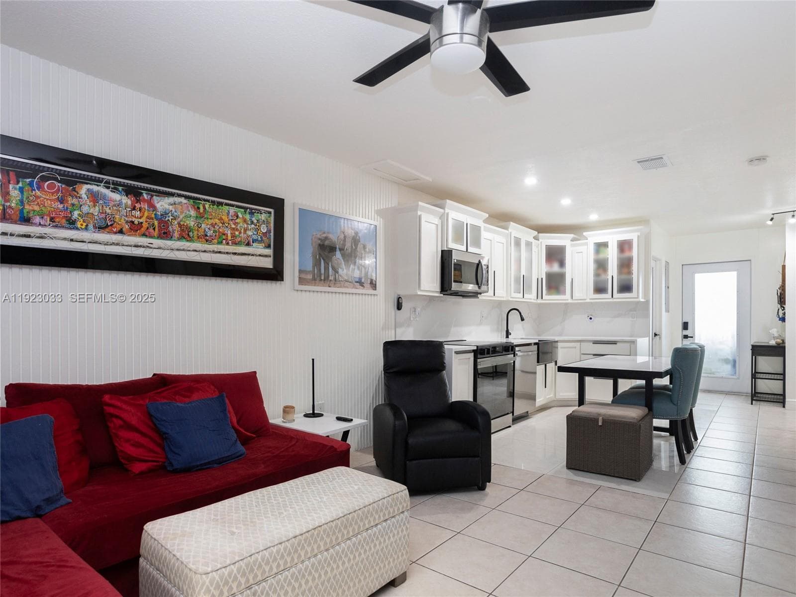 437 SW 3rd St # 2, Miami FL 33130 photo 5