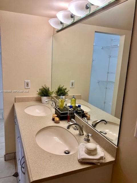 3910 Inverrary Blvd # B, Lauderhill FL 33319 photo 3
