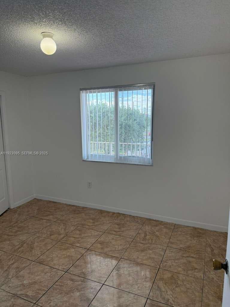 7000 NW 186th St # 226, Hialeah FL 33015 photo 5