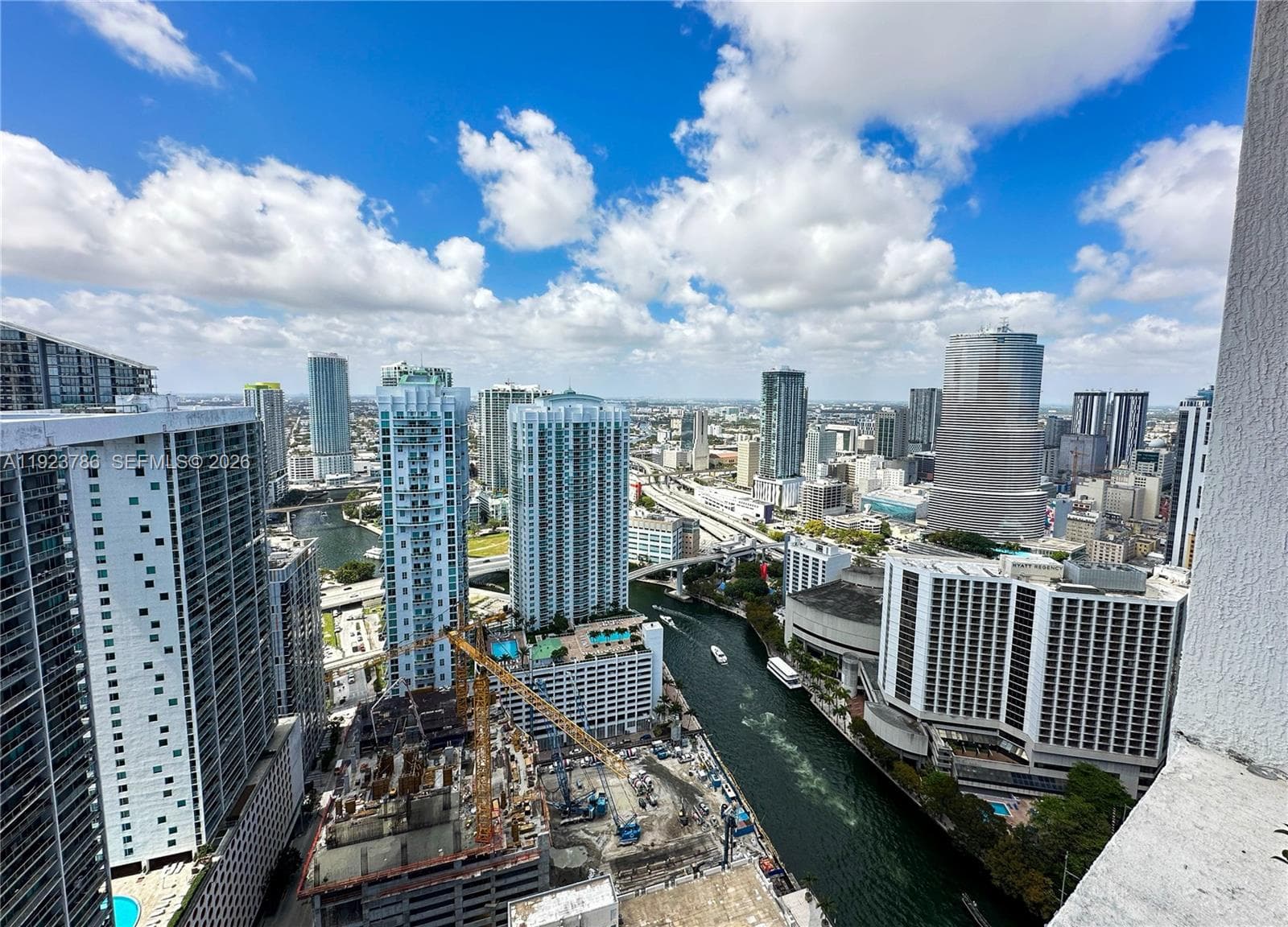 485 Brickell Ave # 4405, Miami FL 33131 photo 2