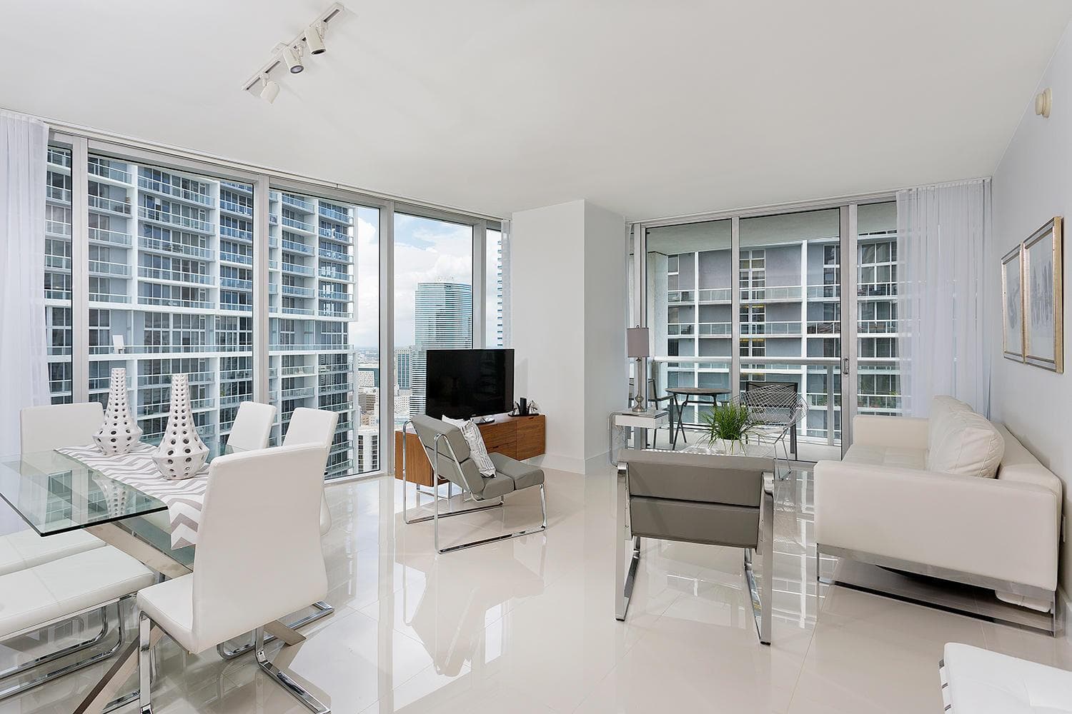 495 Brickell Avenue # 4010, Miami FL 33131 photo 4
