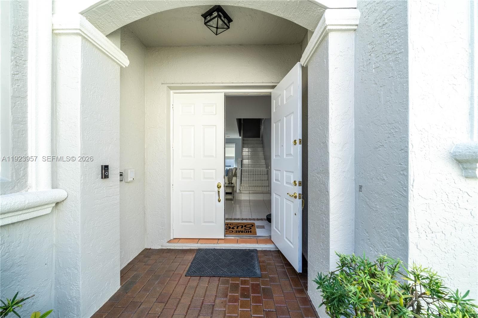 1547 Mariner Way, Hollywood FL 33019 photo 3
