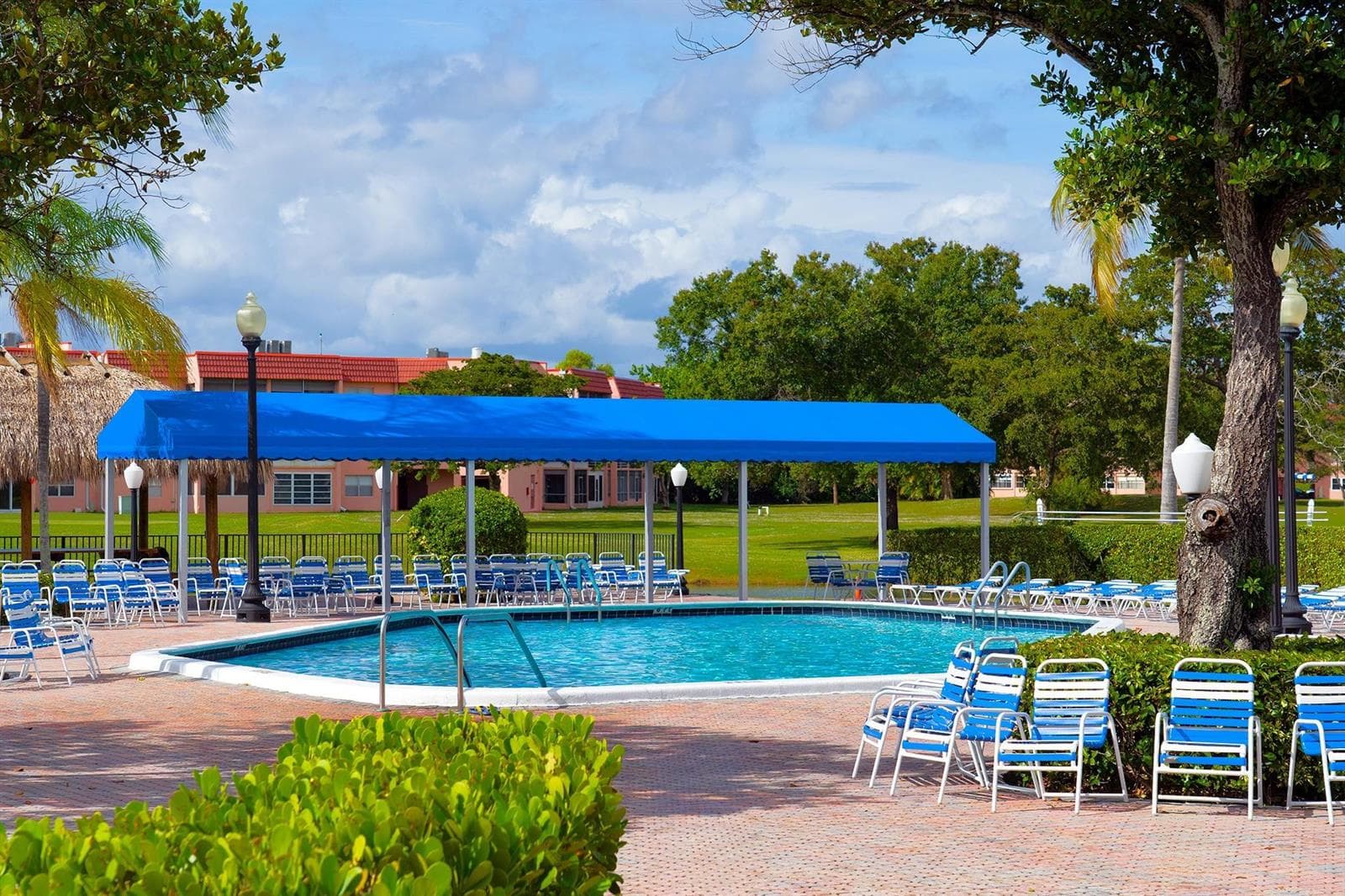 9061 Sunrise Lakes Boulevard # 109, Sunrise FL 33322 photo 2