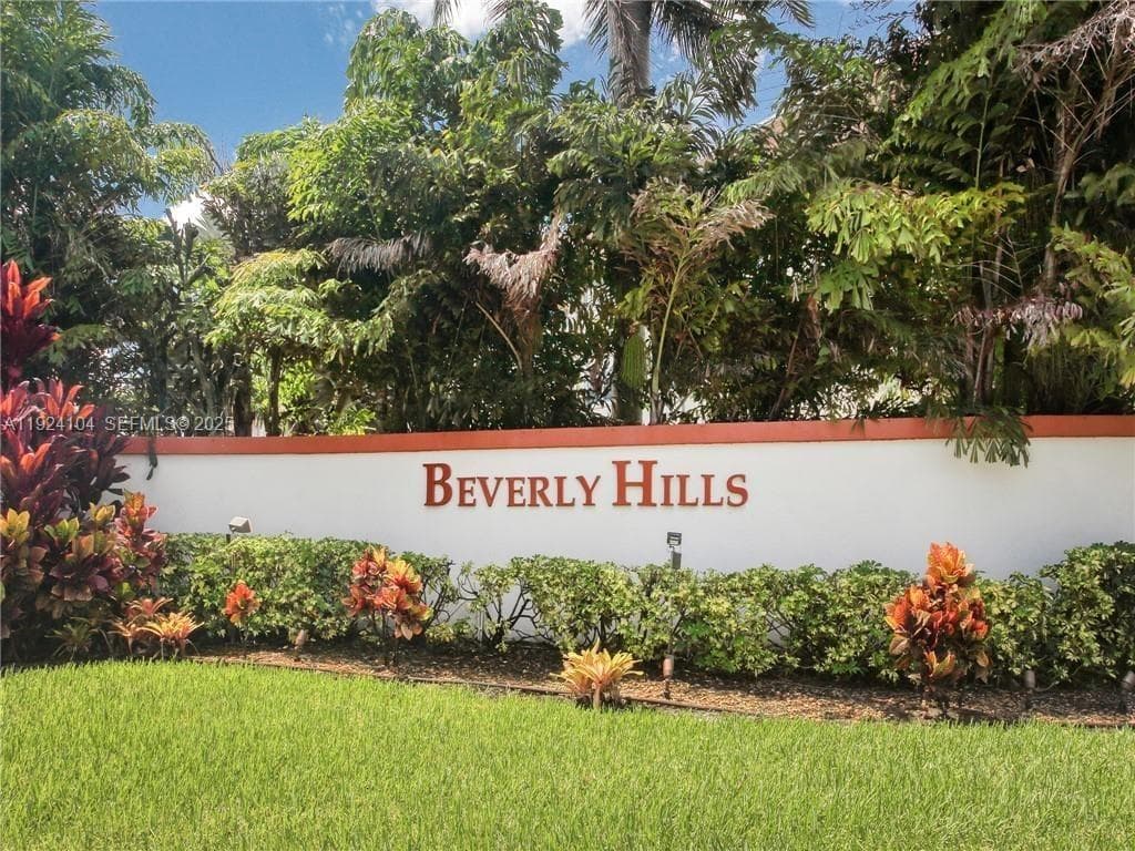 5300 Washington St # N117, Hollywood FL 33021